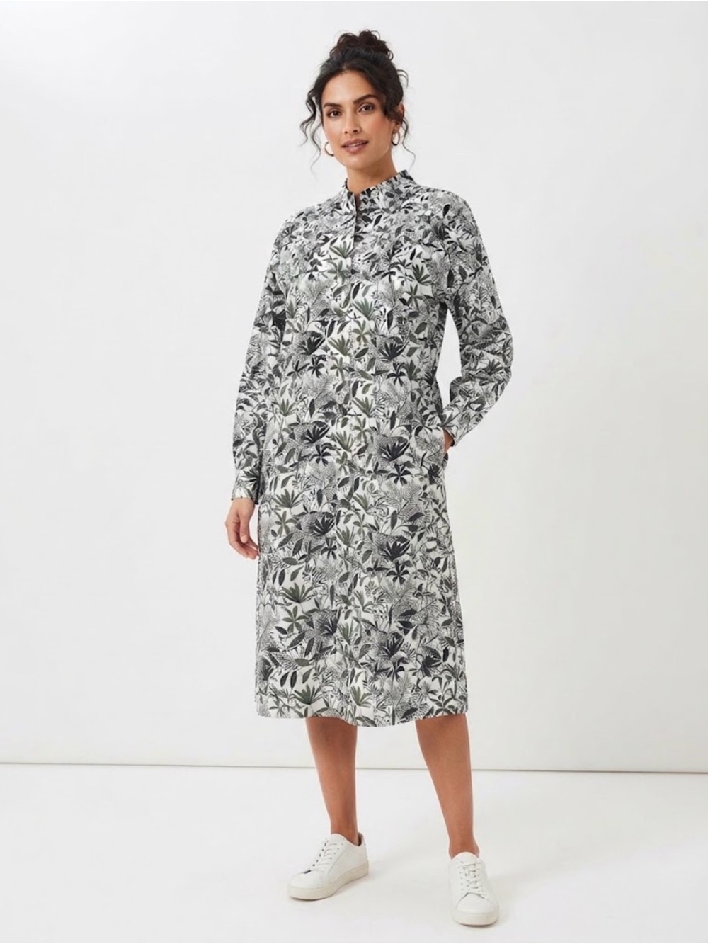 Boden Black & White Botanical Long Sleeve Midi Dress